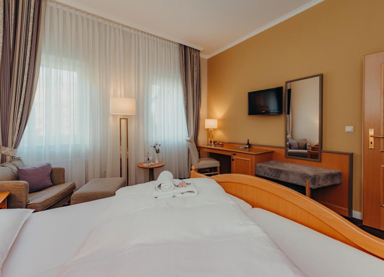 Hotel Jungclaus Wentorf bei Hamburg Eksteriør billede